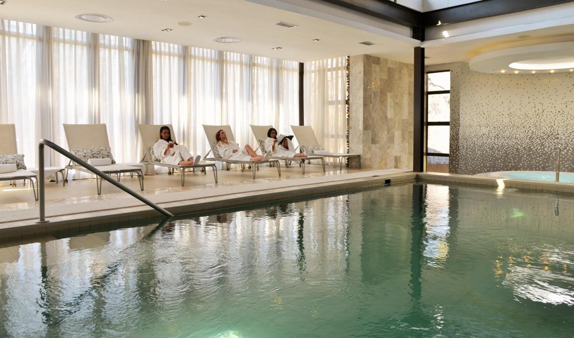 Valley Lodge & Spa Magaliesburg Luaran gambar
